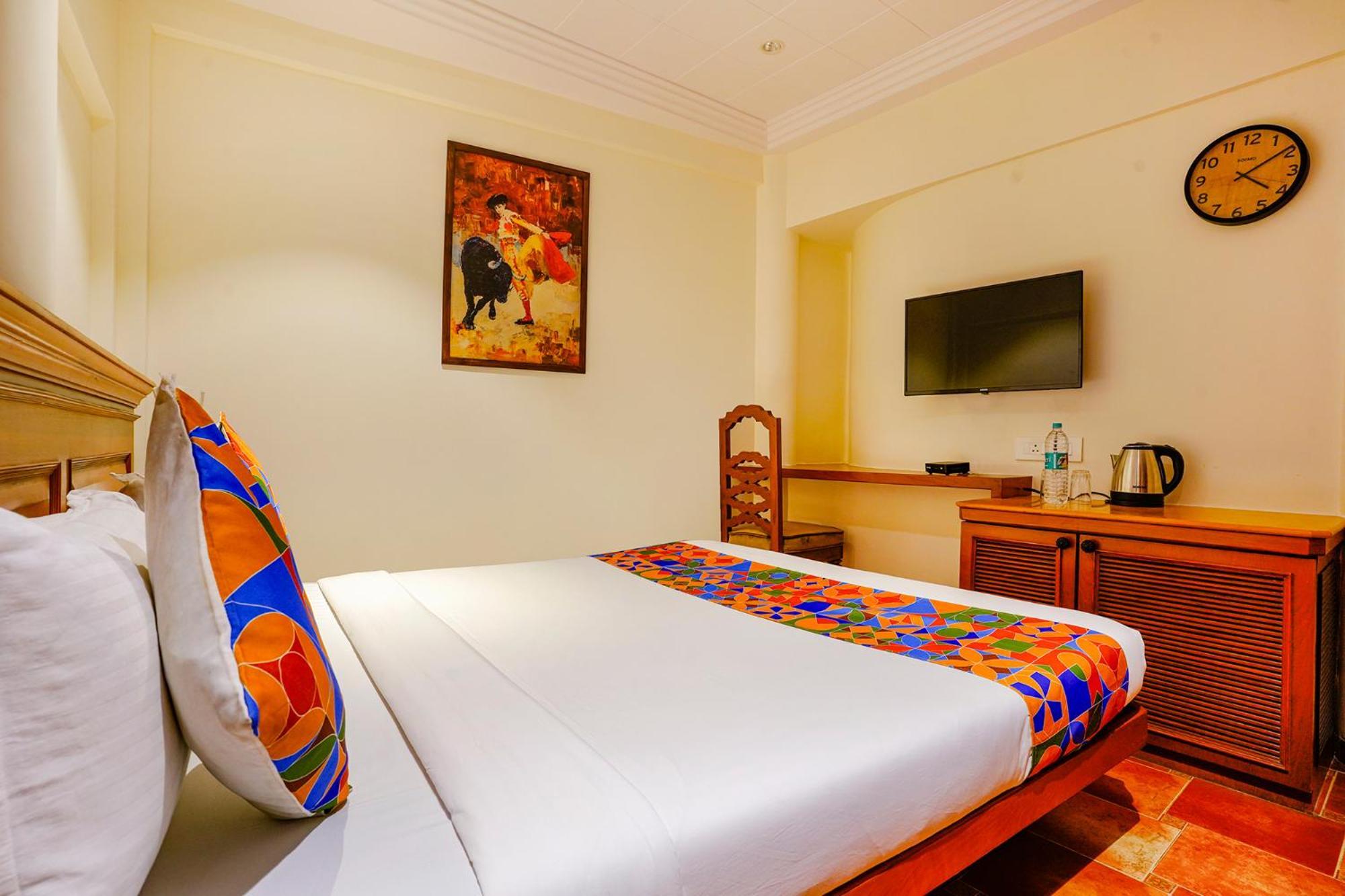 Fabhotel Corporate Vakola Hotel 3*